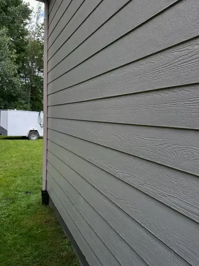 Nettoyage complet extérieur ✨ Gouttières, revêtement et vitres — une maison qui respire à nouveau. 🏠💧 📋 Soumission gr